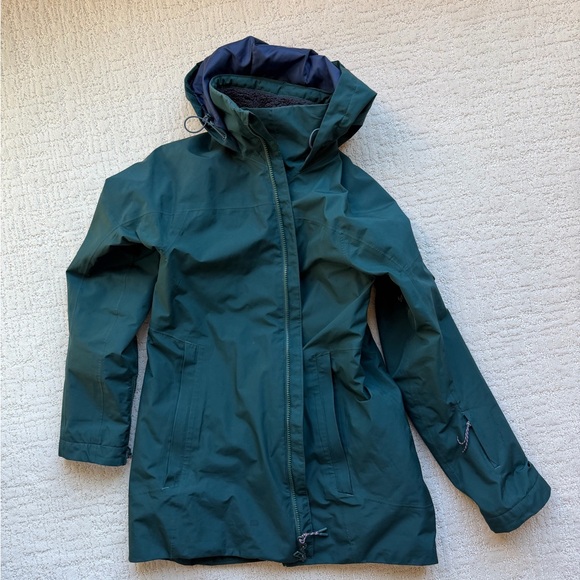 Burton Women’s Goretex ski/snowboard jacket - Picture 3 of 7